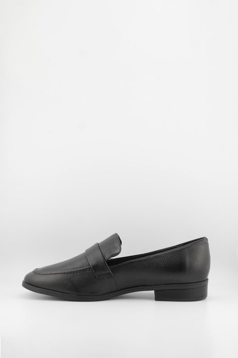 Luz da lua Leather Loafers with Star Accent